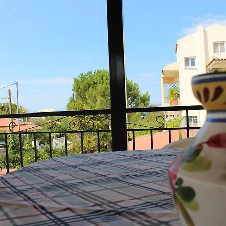 Apartment Panos Seaside